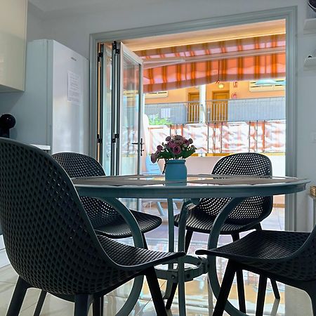 Los Cristianos Piscina Y Terraza エクステリア 写真