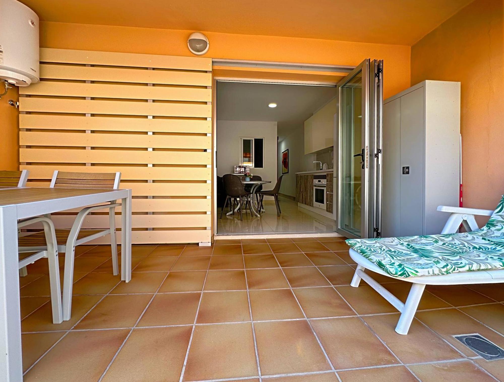 Los Cristianos Piscina Y Terraza エクステリア 写真